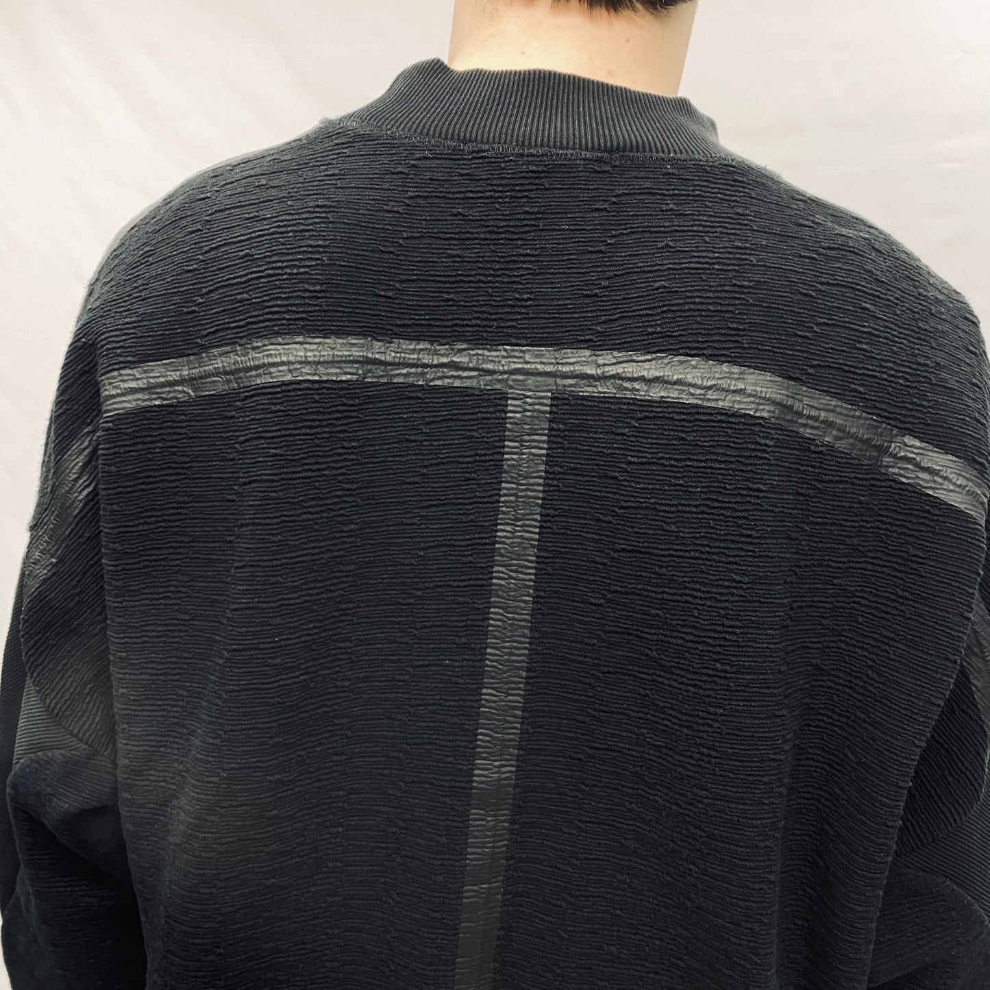 A COLD WALL CREWNECK