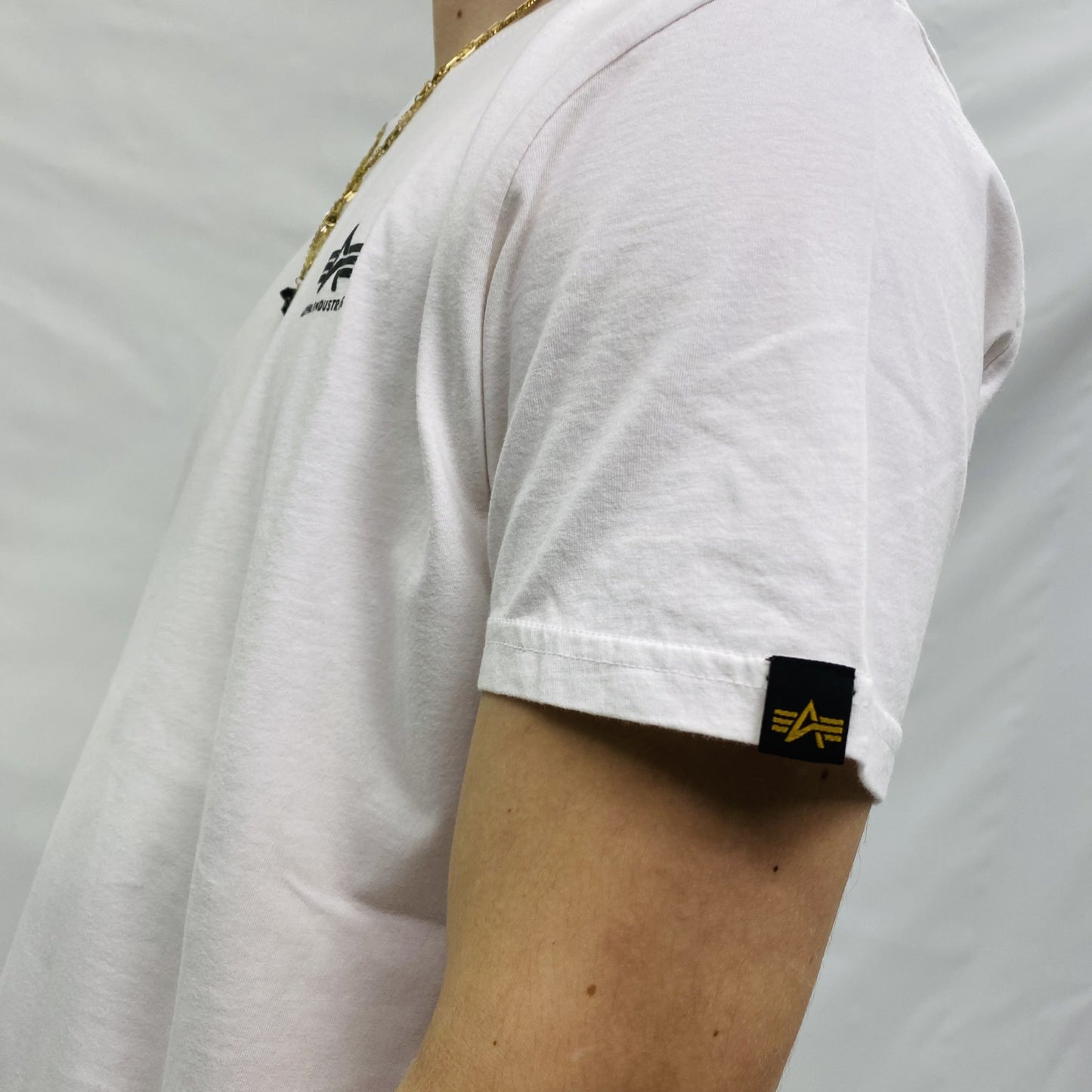 ALPHA INDUSTRIES BÍLÉ TRIKO