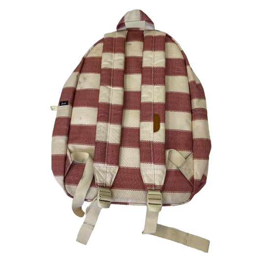 HERSCHEL PRUHOVANÝ BATOH