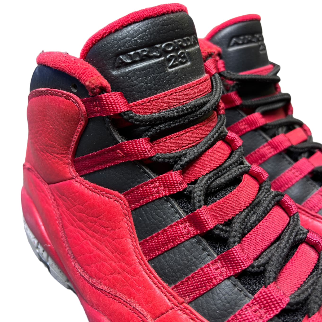 JORDAN 10 RETRO BULLS BOTY