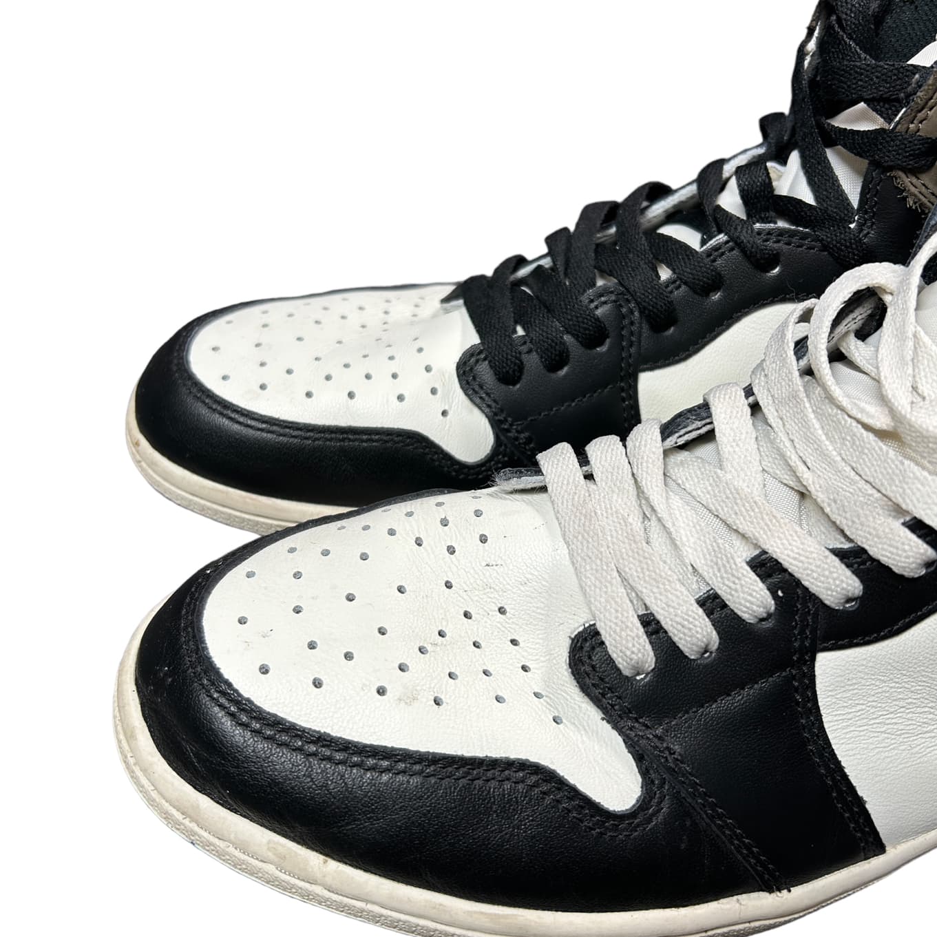 AIR JORDAN 1 DARK MOCHA