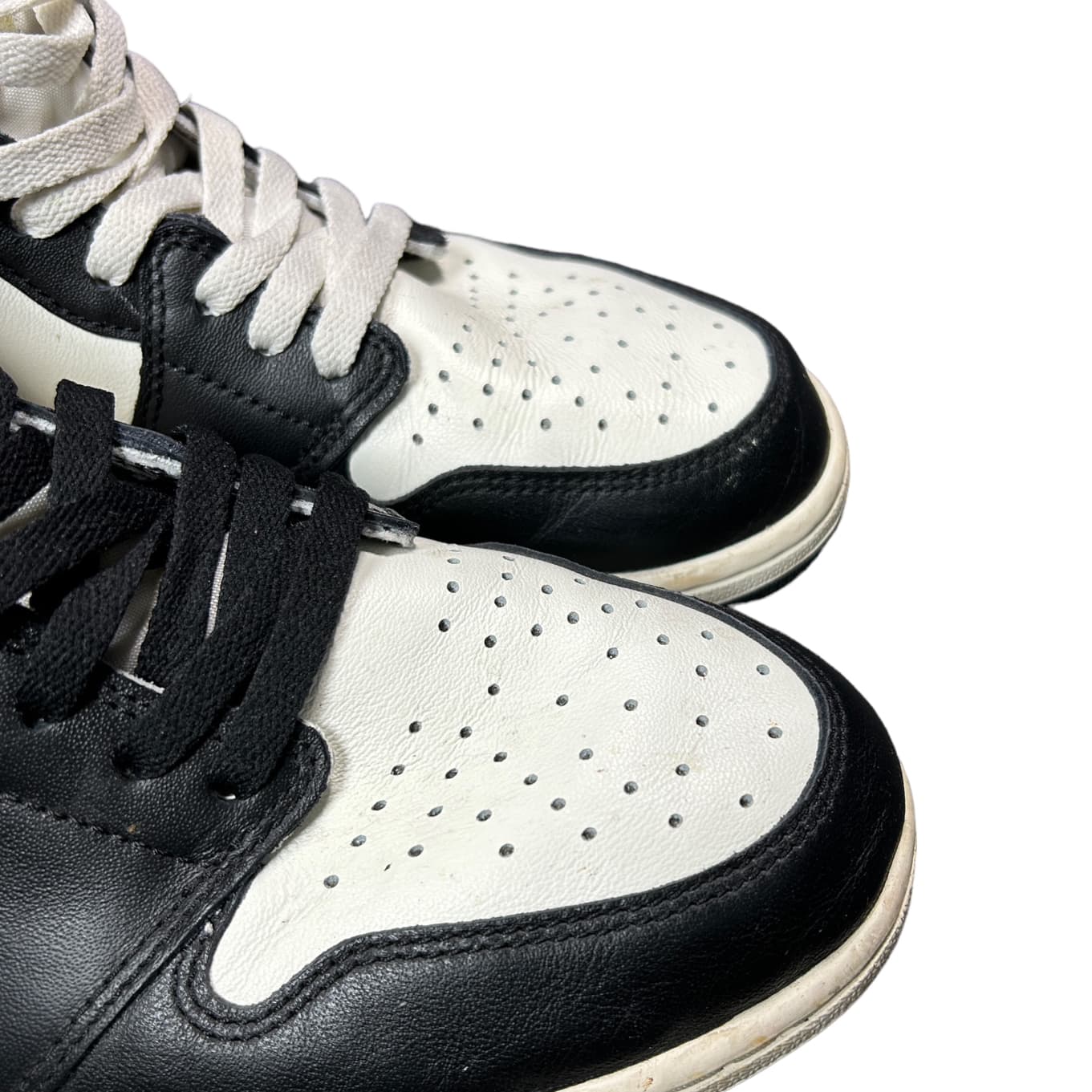 AIR JORDAN 1 DARK MOCHA