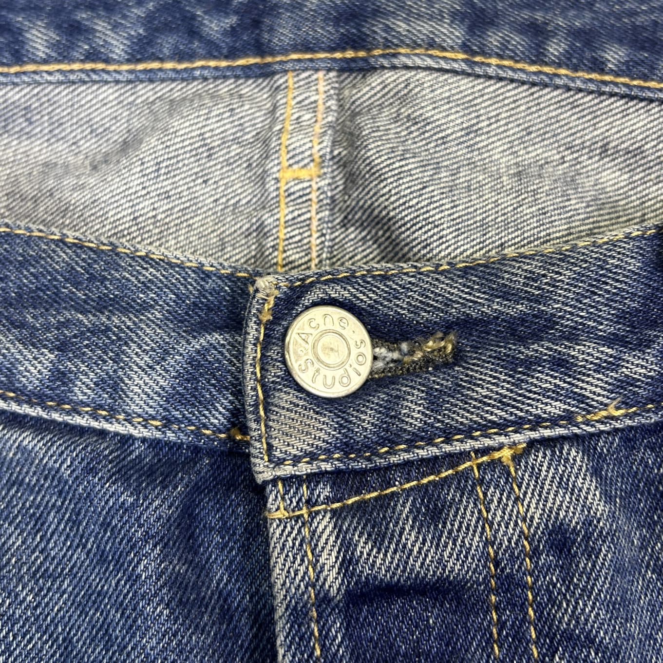 ACNE STUDIOS JEANS
