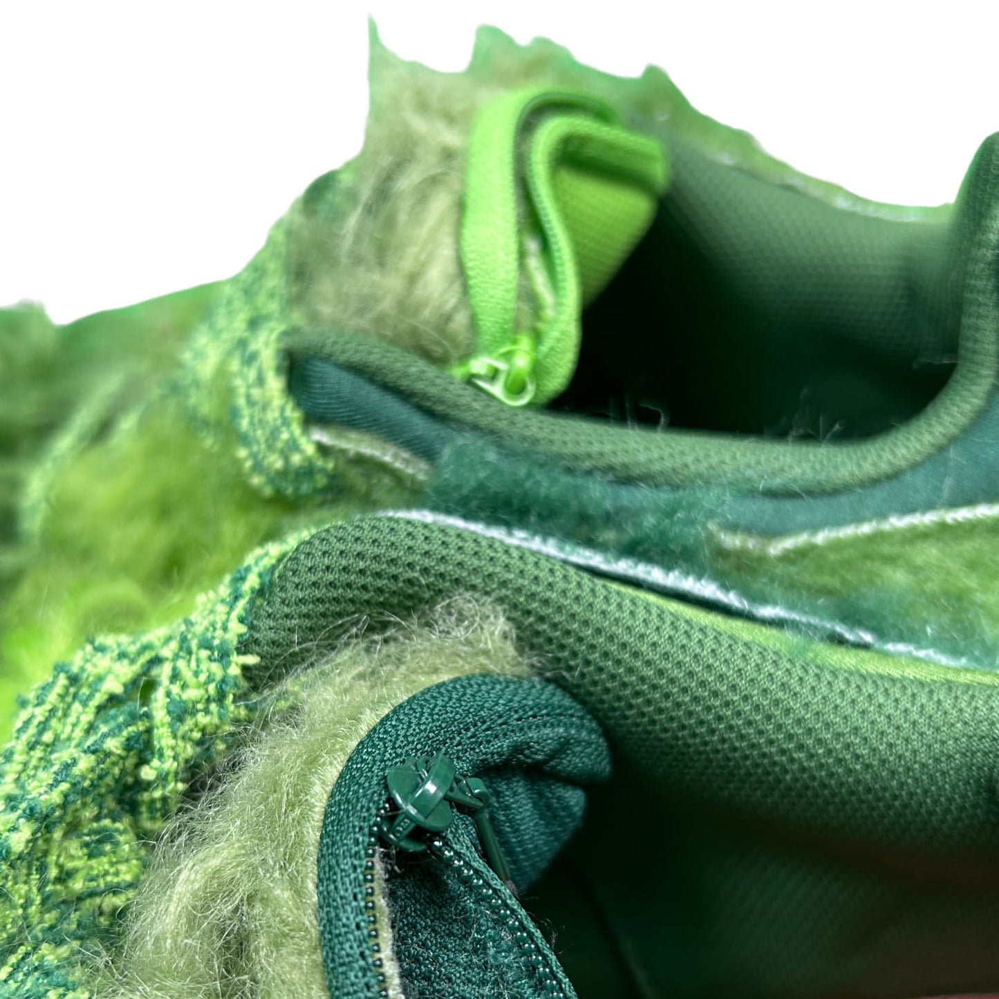 NIKE GRINCH BOTY