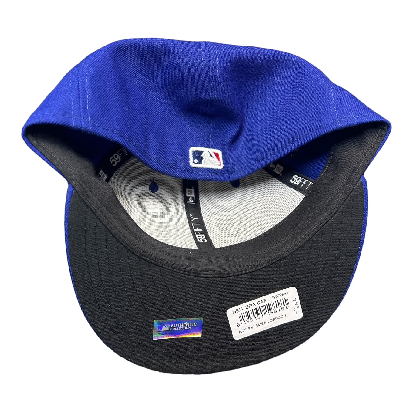 LA MODRÁ NEW ERA