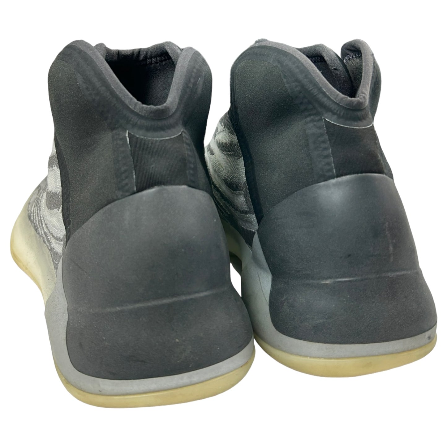 YEEZY QNTM BOTY