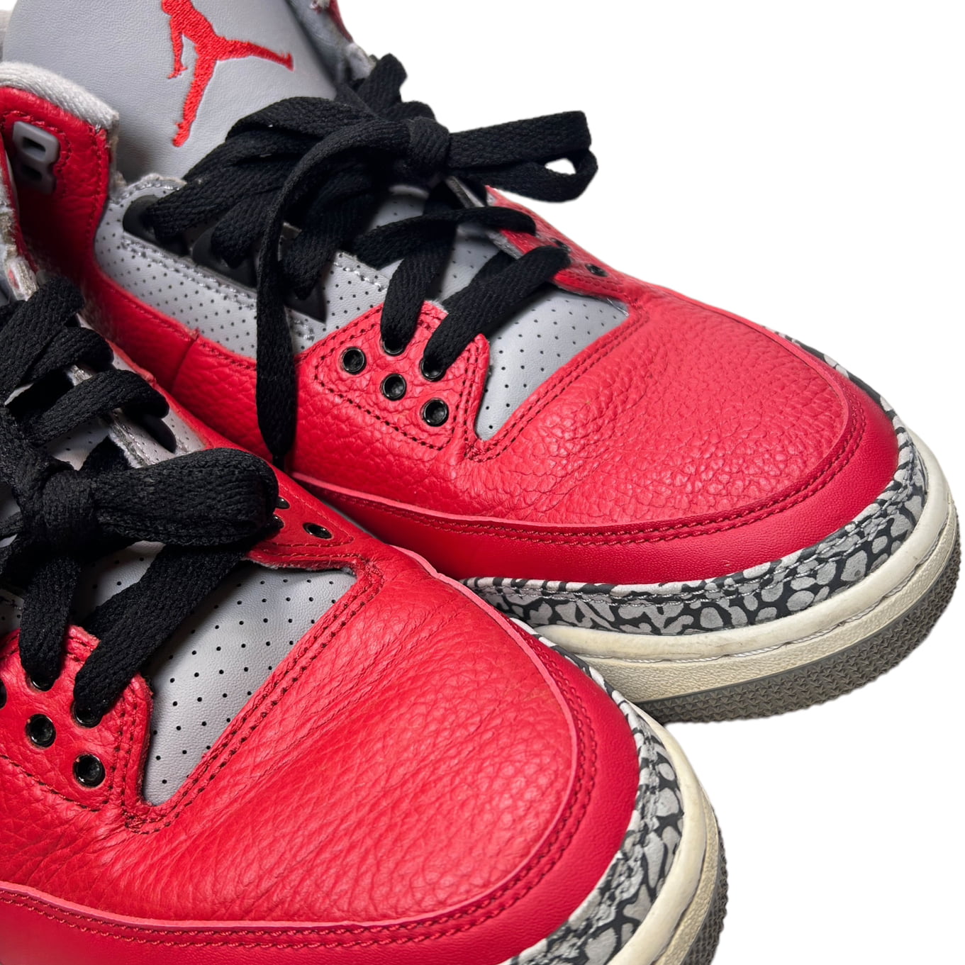 AIR JORDAN 3 FIRE RED BOTY