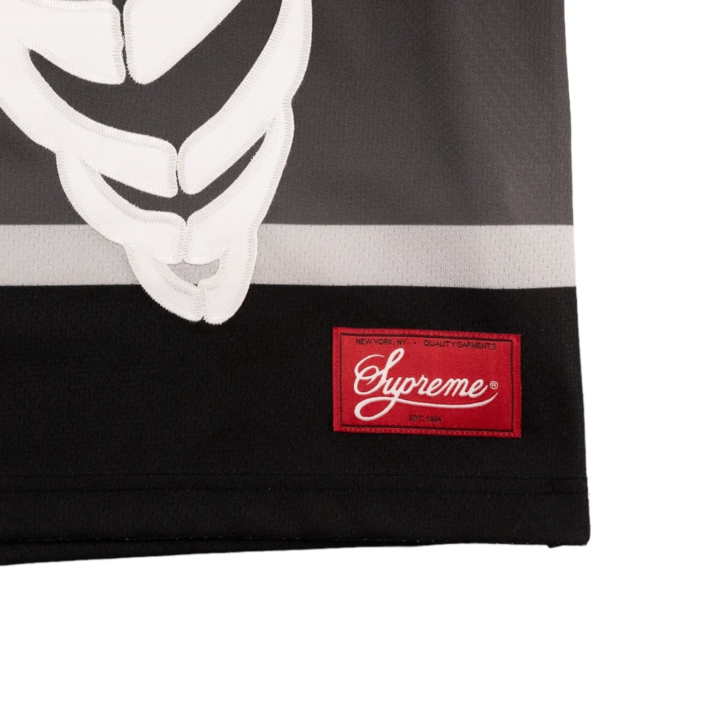 SUPREME SKELETON DRES
