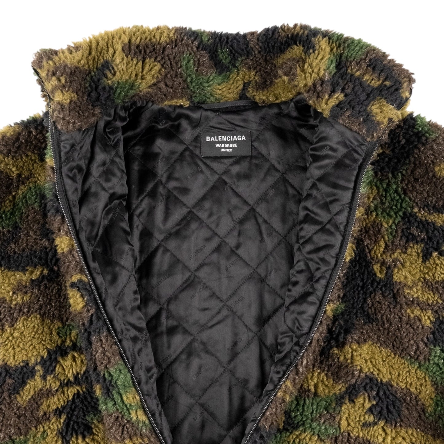 BALENCIAGA CAMO BUNDA