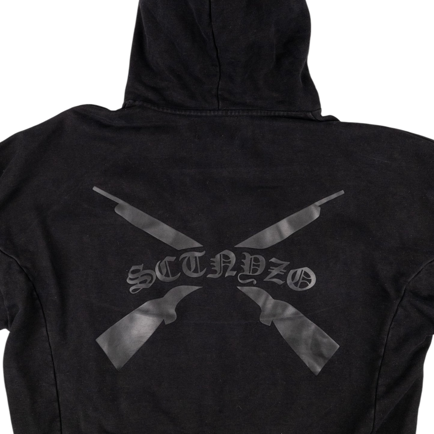 SCTNYZO24 MIKINA ČERNÁ