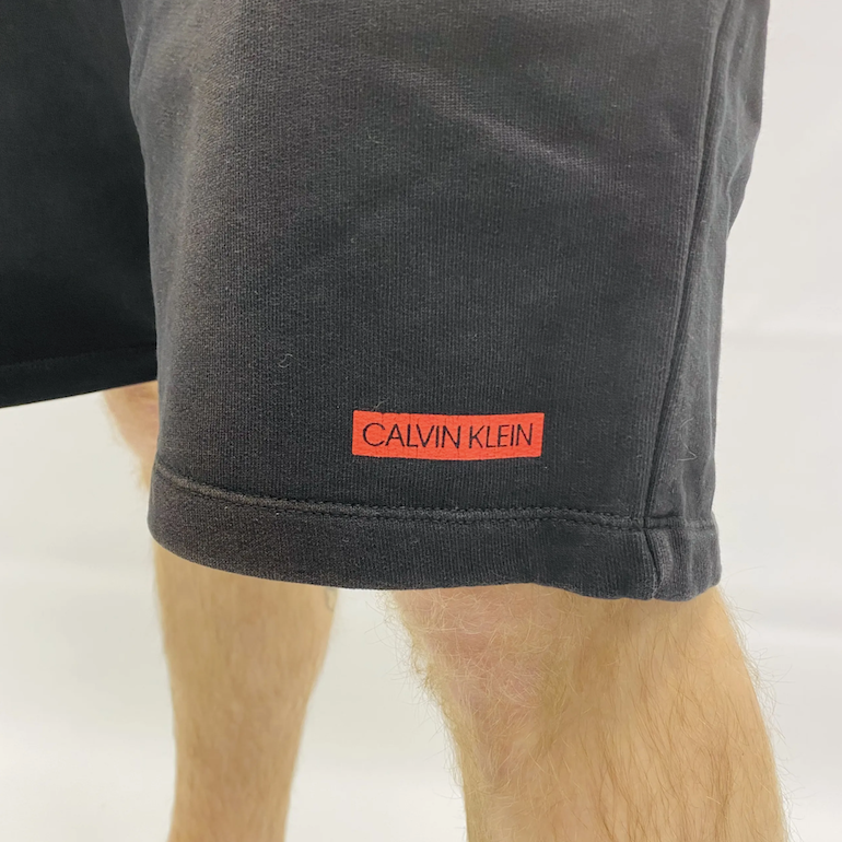 CALVIN KLEIN TEPLÁKOVÉ KRAŤASY