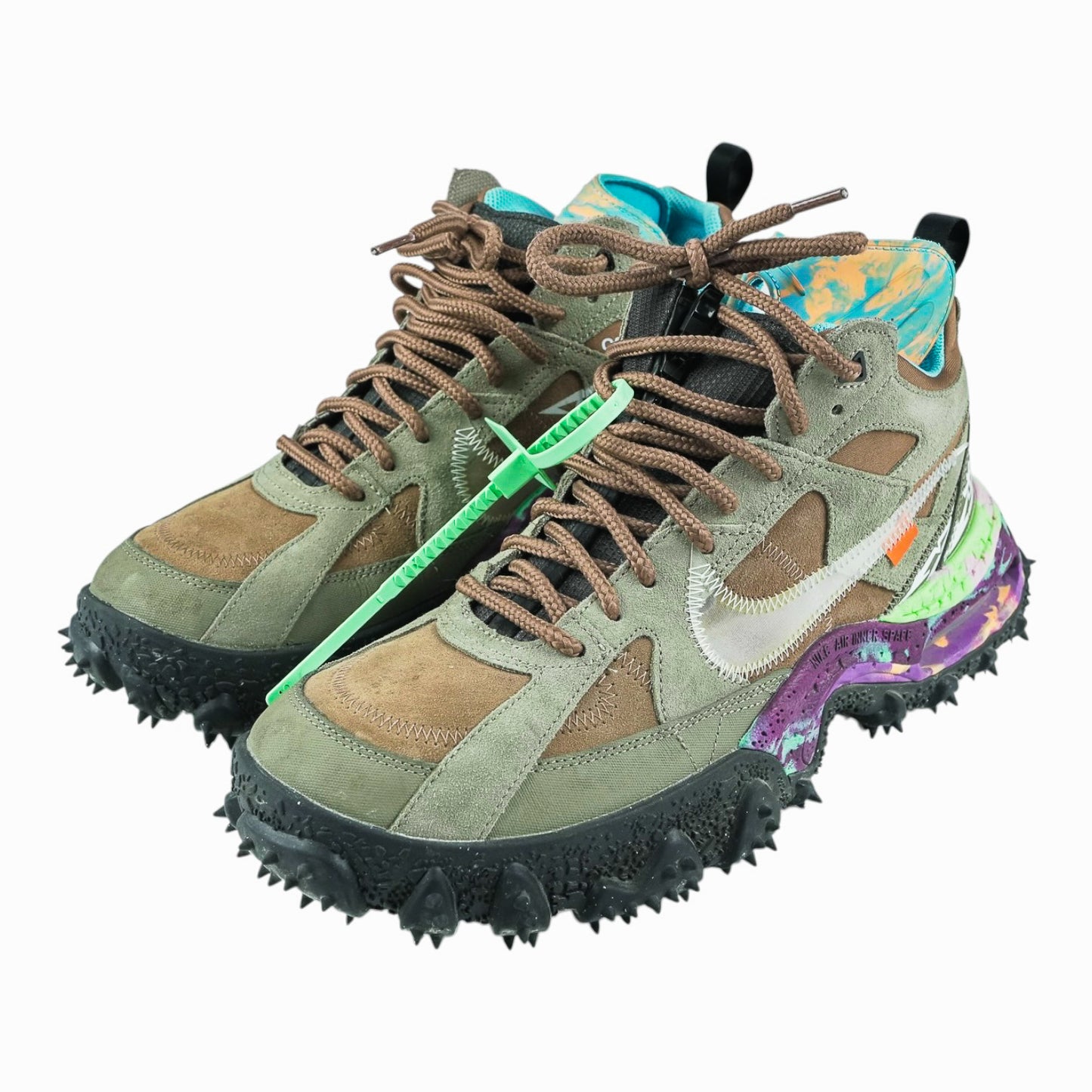 NIKE AIR TERRA FORMA OFF WHITE BOTY