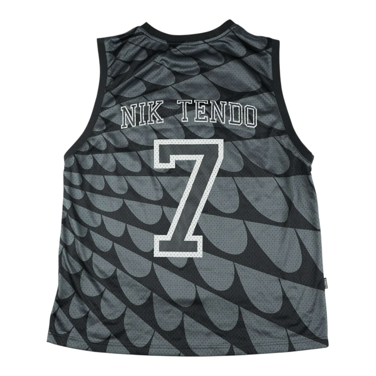 NIK TENDO X THE STREETS DRES