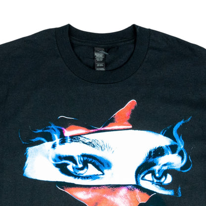 HIP THRUST SAMPLE TEE