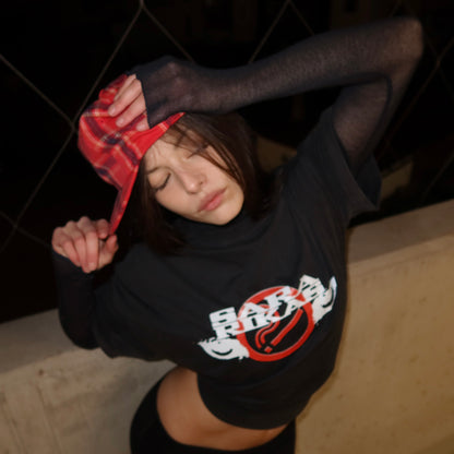 SARA RIKAS - CIGARETY TRIKO