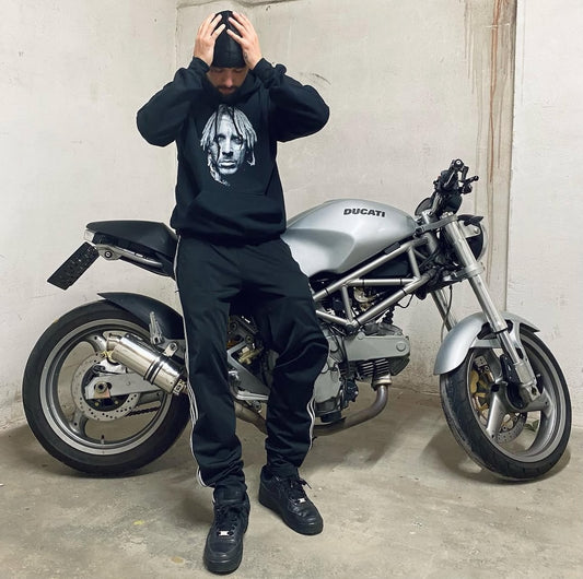 YZO EYES SWEATSHIRT