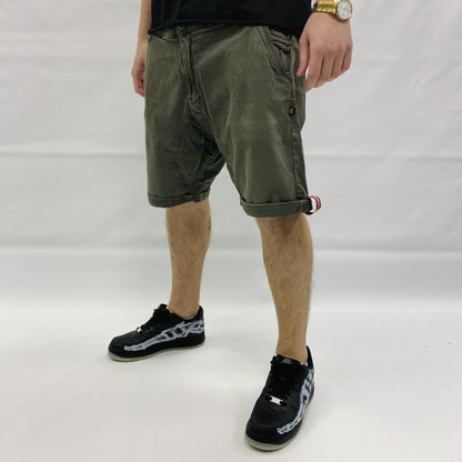 ALPHA INDUSTRIES KEROSENE KRAŤASY