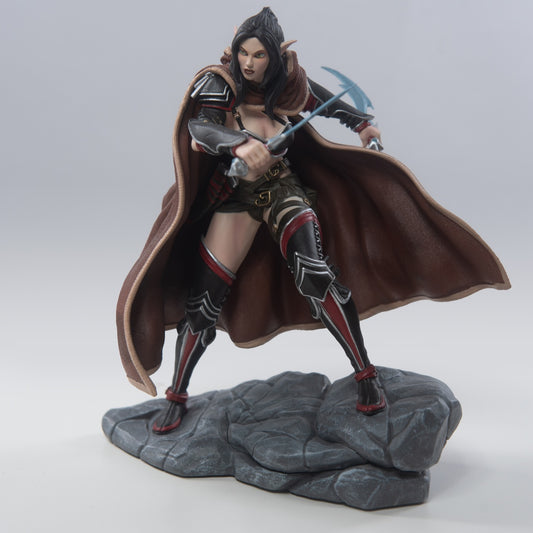 KINGDOM OF AMALUR FIGURINE