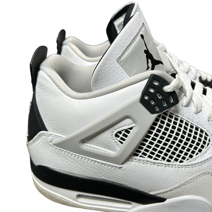 AIR JORDAN 4 MILITARY BLACK