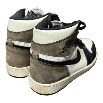 AIR JORDAN 1 DARK MOCHA