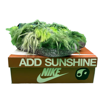 NIKE GRINCH BOTY