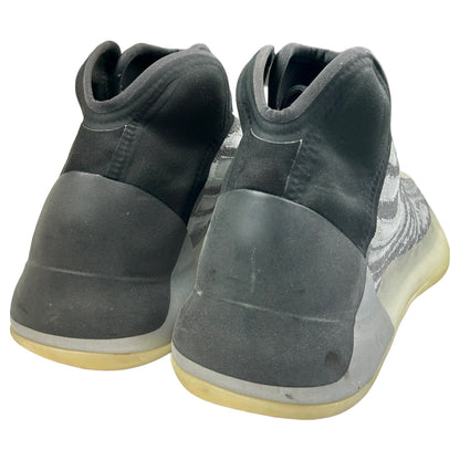 YEEZY QNTM BOTY