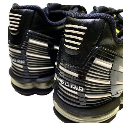 NIKE TUNED AIR BOTY