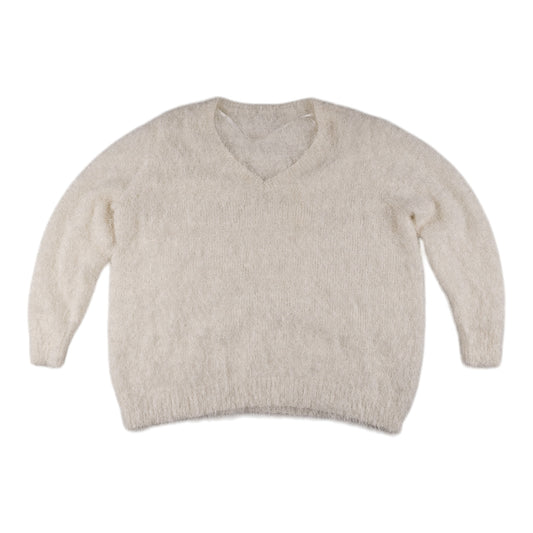 WHITE FURRY SWEATER