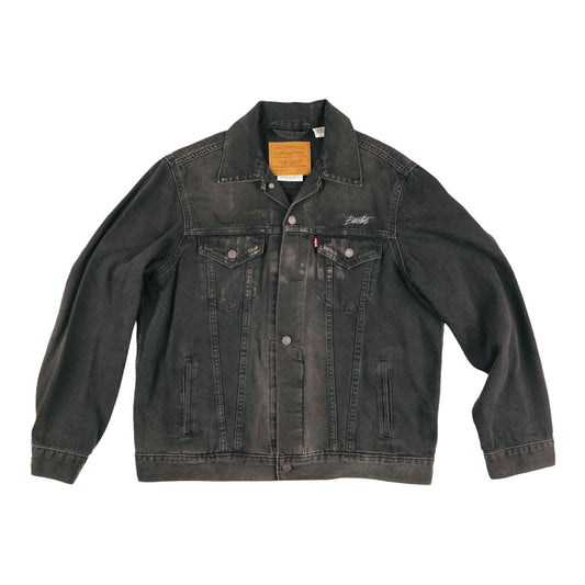 LEVIS MUHAMMAD ALI BUNDA
