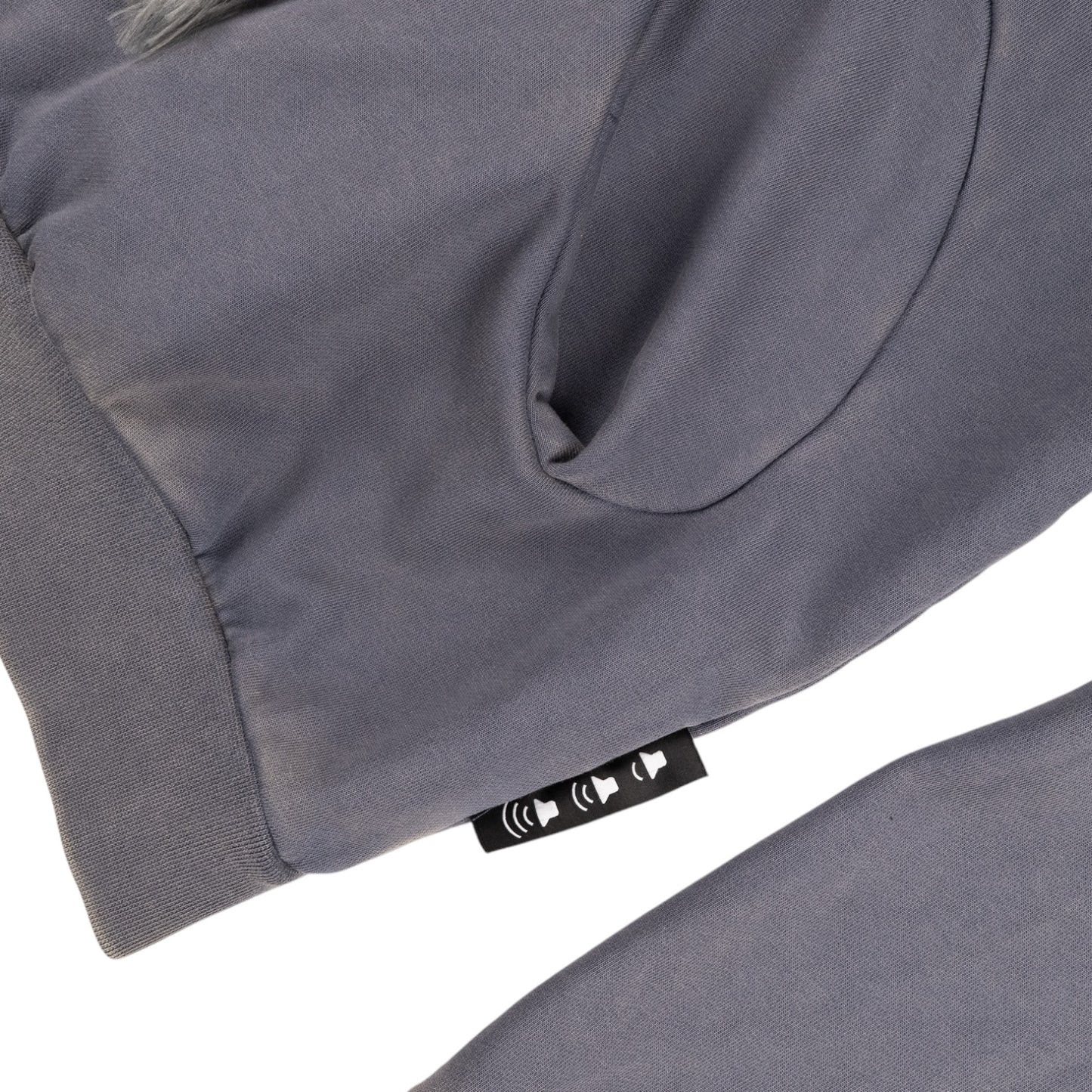 NOIS HOODIE