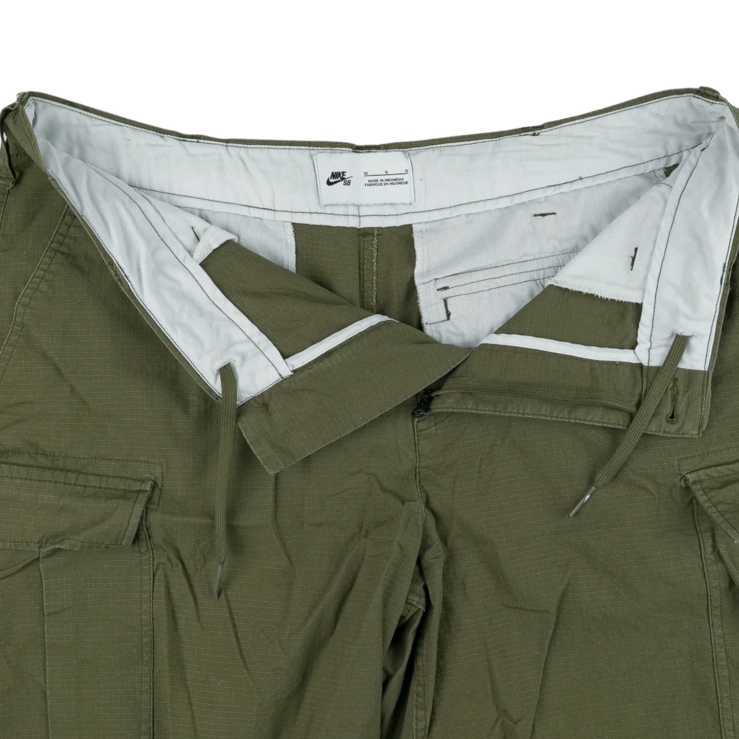 NIKE KHAKI KRAŤASY