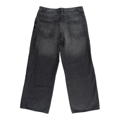 DIRTY JEANS